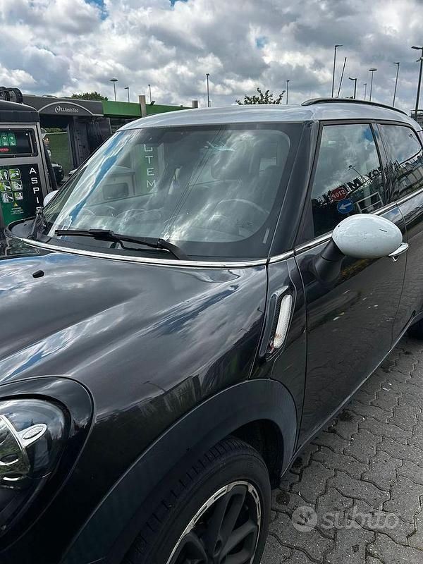 Usata Mini Countryman 143 CV (105 kW) 2015 Marrone SUV