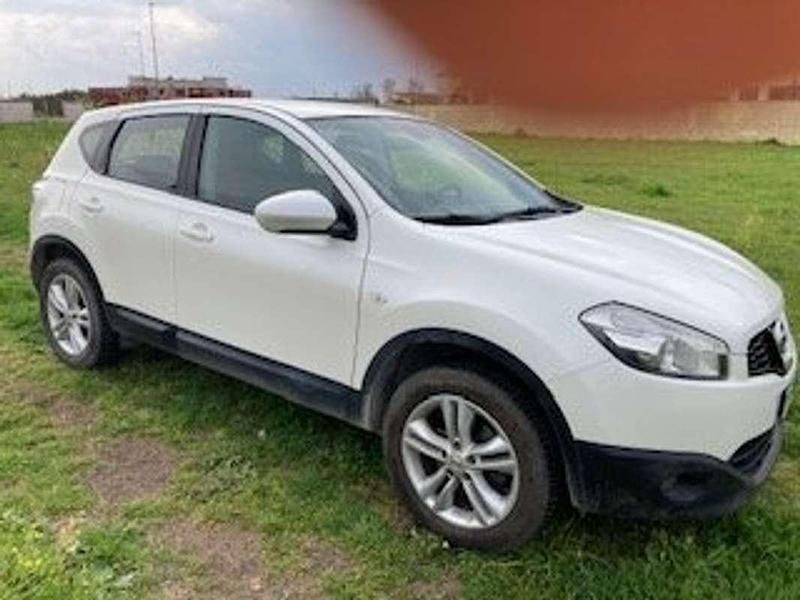 Usata Nissan Qashqai 360º 117 CV (86 kW) 2013 Bianco SUV