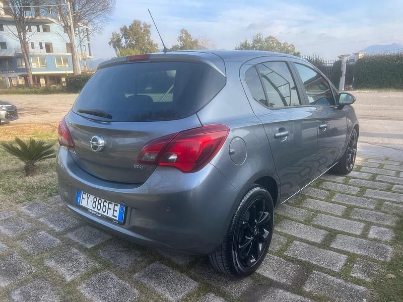 Usata Opel Corsa 90 CV (66 kW) 2019 Grigio Berlina