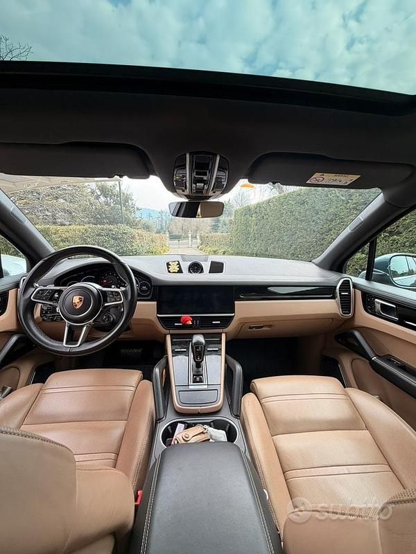Usata Porsche Cayenne 2018 Blu SUV