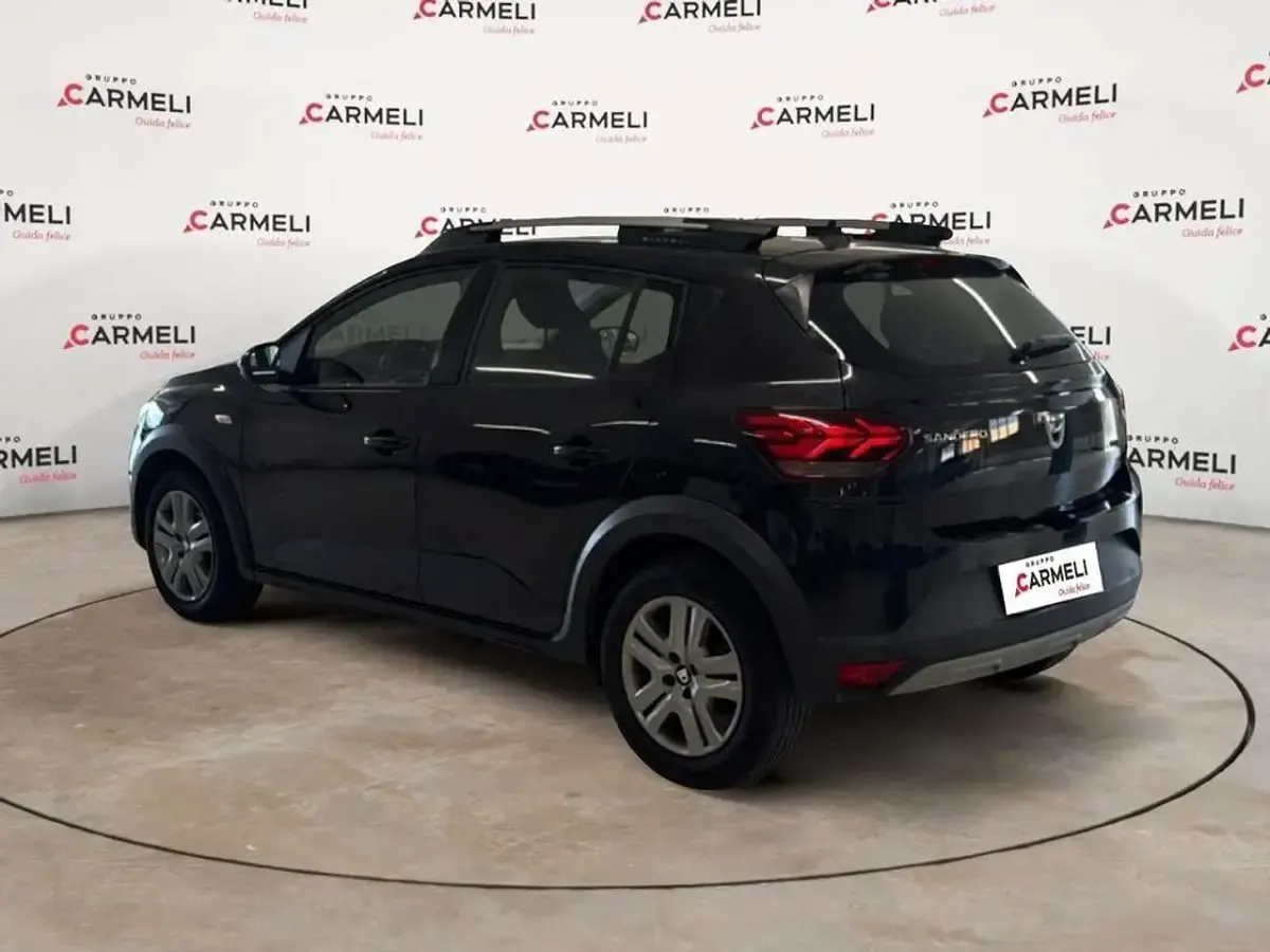 Usata Dacia Sandero Comfort 101 CV (74 kW) 2021 Nero nacrè Berlina
