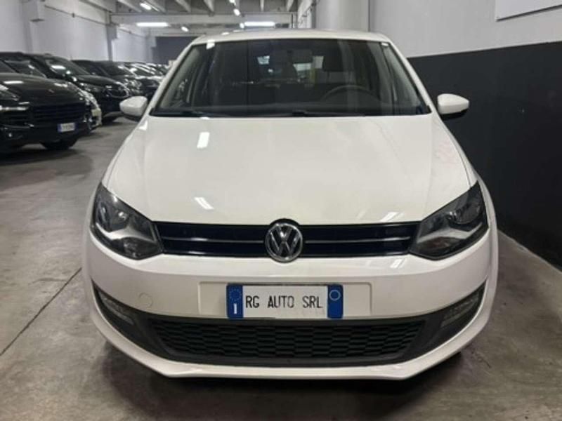 Usado VW Polo Comfortline 82 CV (60 kW) 2013 Blanco Utilitario