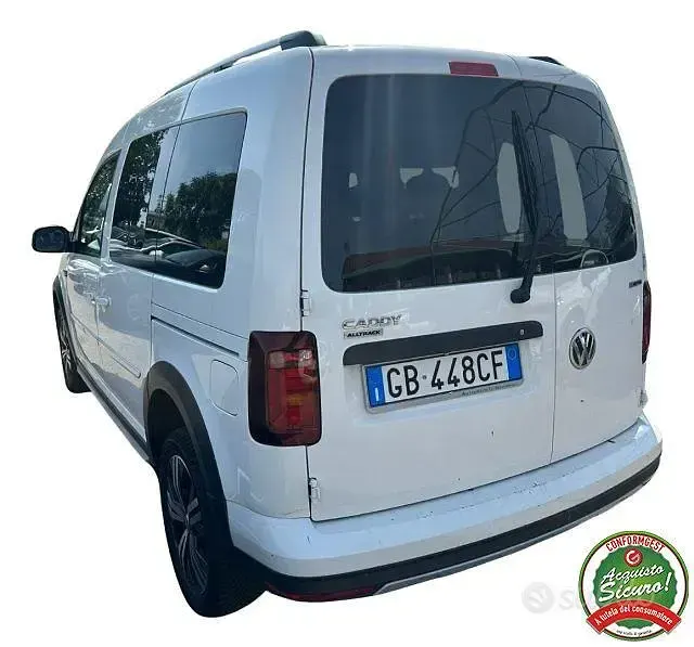 Usata VW Caddy 122 CV (89 kW) 2020 Bianco Monovolume