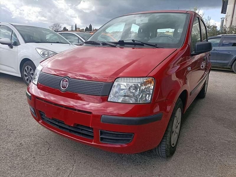 Usata Fiat Panda Active 54 CV (39 kW) 2009 Rosso Utilitaria