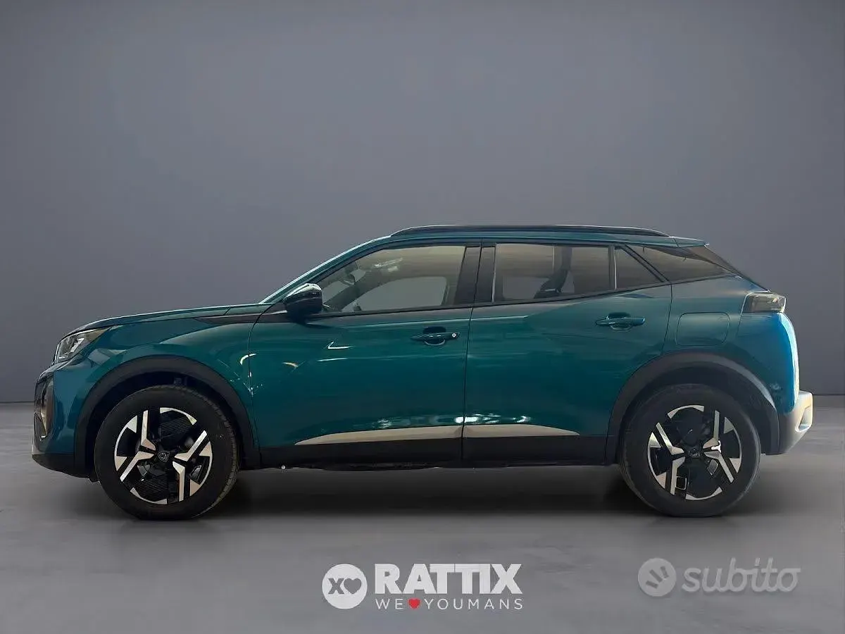 Usata Peugeot 2008 Allure 131 CV (96 kW) 2025 Blu obsession SUV