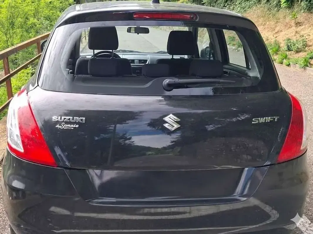 Usata Suzuki Swift 94 CV (69 kW) 2017 Nero Utilitaria