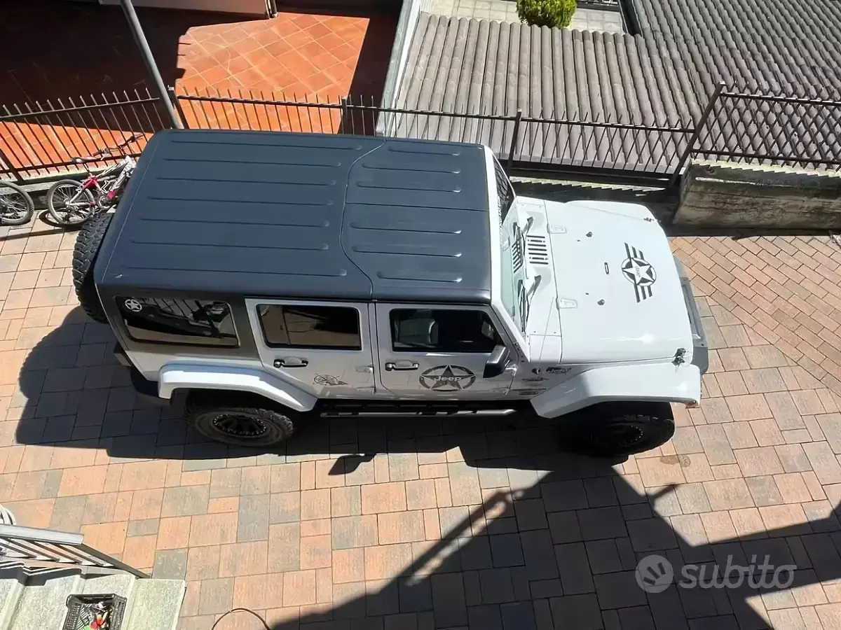 Usata Jeep Wrangler Unlimited Sahara 200 CV (147 kW) 2015 Bianco SUV