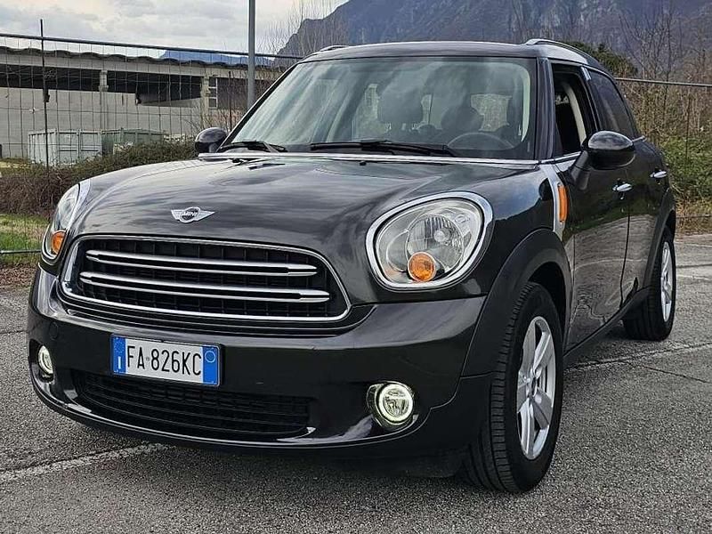 Usata Mini Cooper D Countryman Business 111 CV (81 kW) 2015 Nero SUV