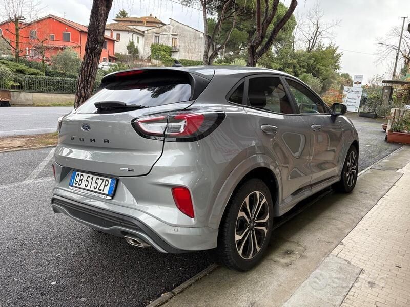 Usata Ford Puma ST-Line 125 CV (91 kW) 2020 Grigio Station wagon