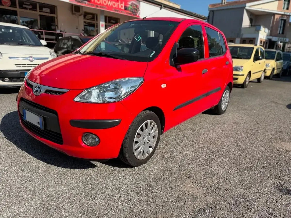 Usata Hyundai i10 66 CV (48 kW) 2010 Rosso Utilitaria