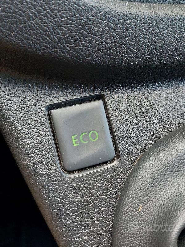 Usata Opel Vivaro S 125 CV (91 kW) 2017 Grigio Monovolume