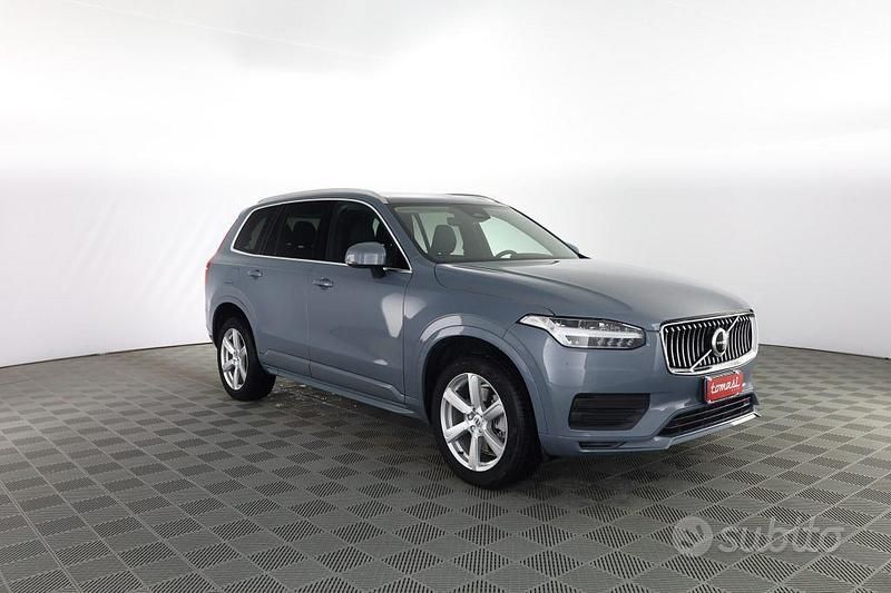 Usata Volvo XC90 Core 235 CV (172 kW) 2022 Grigio SUV