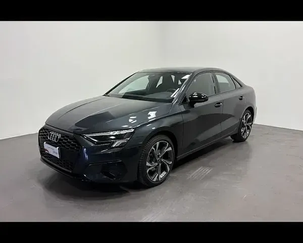 Usata Audi A3 Advanced 150 CV (110 kW) 2023 Grigio Berlina