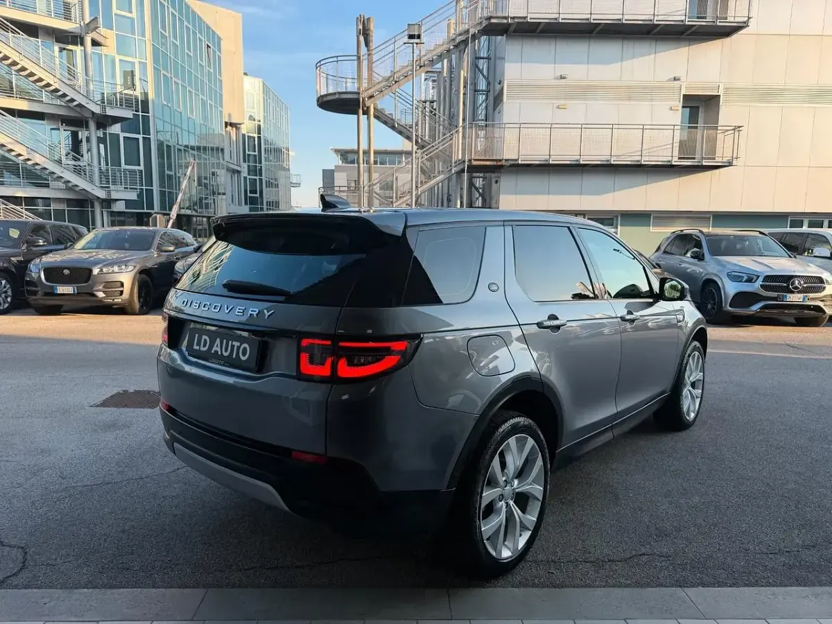 Usata Land Rover Discovery Sport HSE 179 CV (131 kW) 2021 Grigio SUV