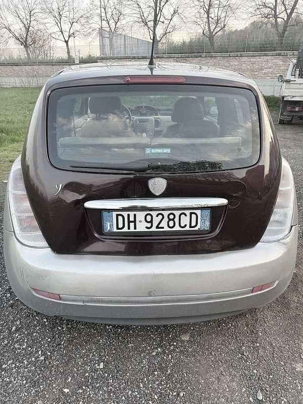 Usata Lancia Ypsilon 77 CV (56 kW) 2007 Utilitaria