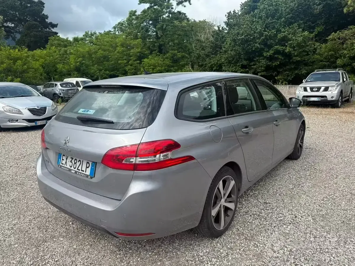 Usata Peugeot 308 Allure 131 CV (96 kW) 2014 Grigio Station wagon