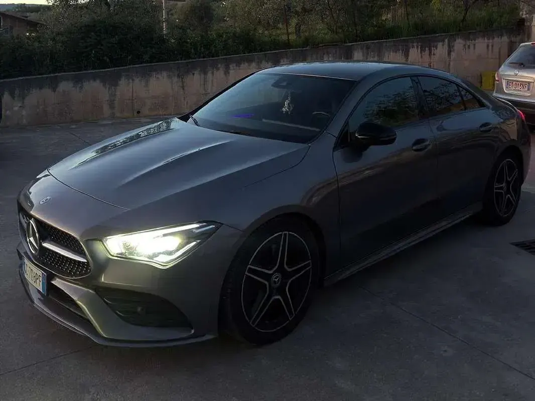 Usata Mercedes CLA200 150 CV (110 kW) 2020 Grigio Coupé