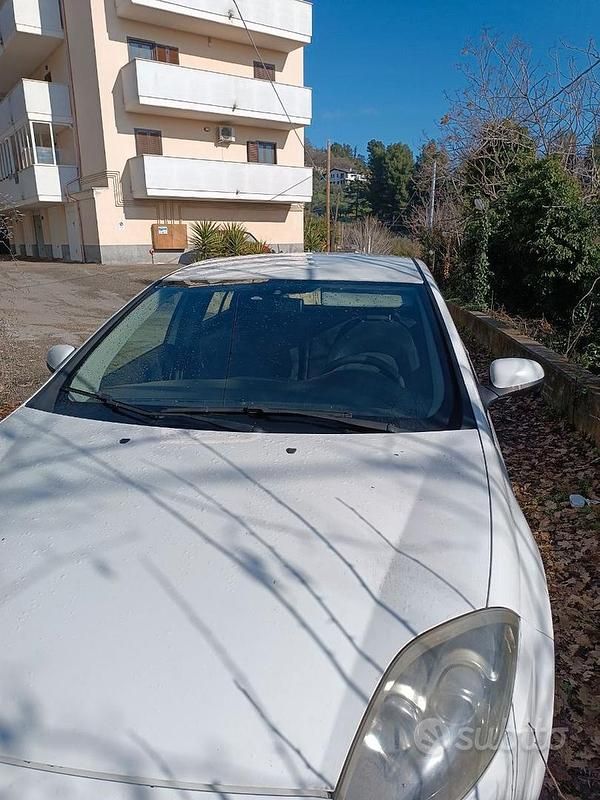 Usata Fiat Bravo 105 CV (77 kW) 2013 Utilitaria