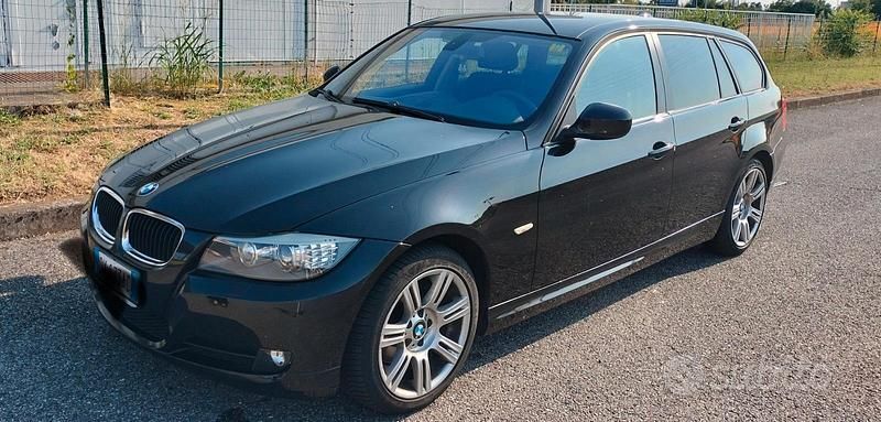 Usata BMW 320 2009 Nero Station wagon