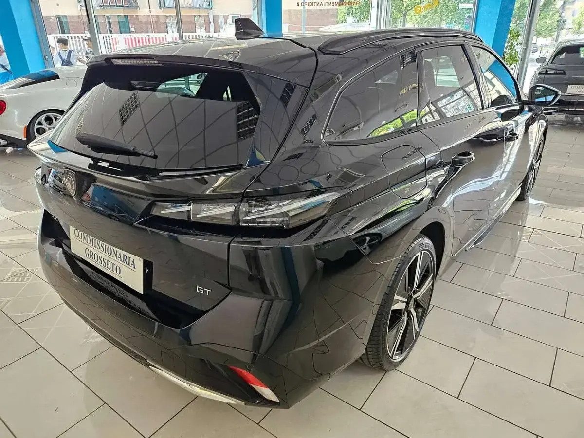 Usata Peugeot 308 SW GTi 131 CV (96 kW) 2025 Nero perla metallizzato Station wagon