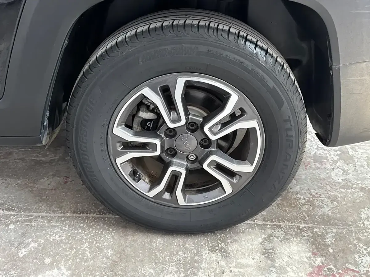 Usata Jeep Renegade Longitude 120 CV (88 kW) 2019 Nero SUV