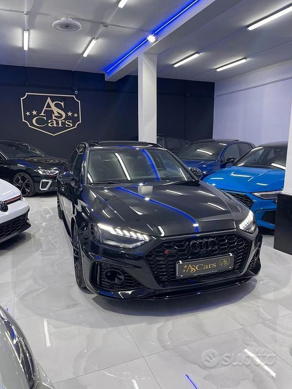 Usata Audi RS4 Comfort 450 CV (330 kW) 2022 Nero Station wagon