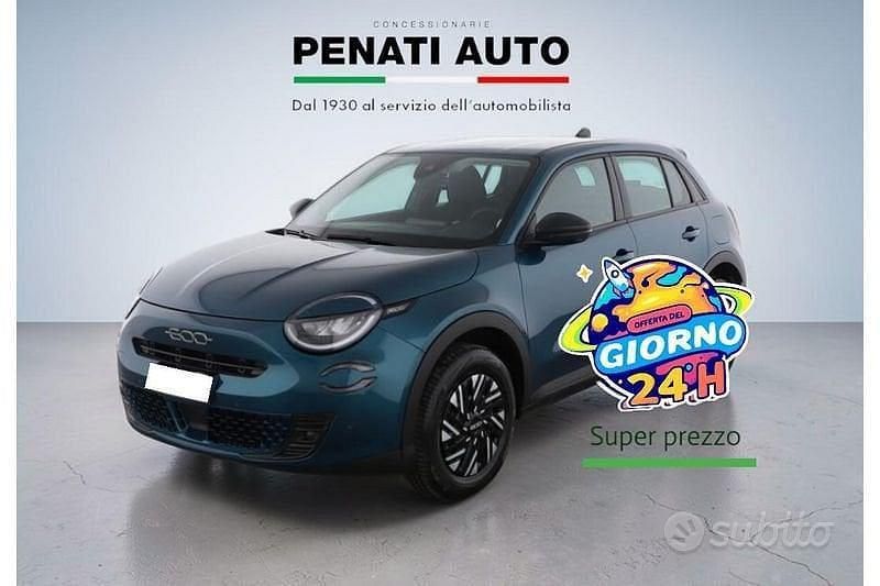 Usata Fiat 600 Comfort 100 CV (73 kW) 2024 Verde SUV