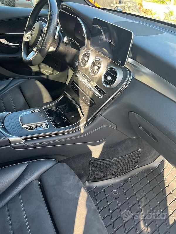 Usata Mercedes GLC300 2022 SUV