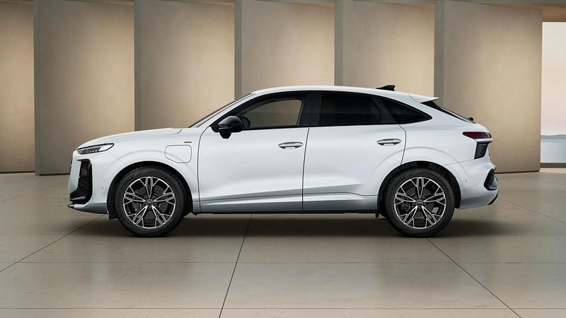 Nuova Audi Q3 177 CV (130 kW) 2026 Bianco SUV