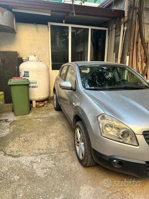 Usata Nissan Qashqai 106 CV (77 kW) 2009 Grigio SUV