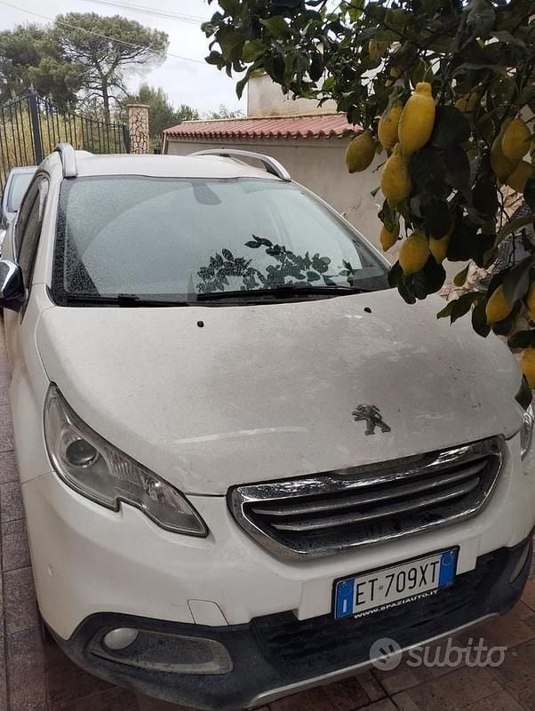Usata Peugeot 2008 82 CV (60 kW) 2014 Bianco SUV