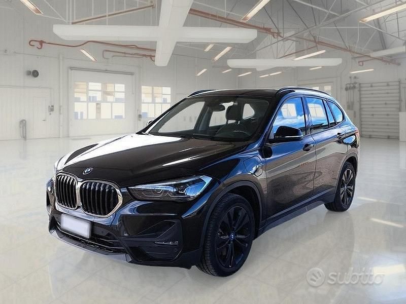 Usata 2022 BMW X1 Advantage 125 CV SUV – 70132 Bari (BA) (Rivenditore ...