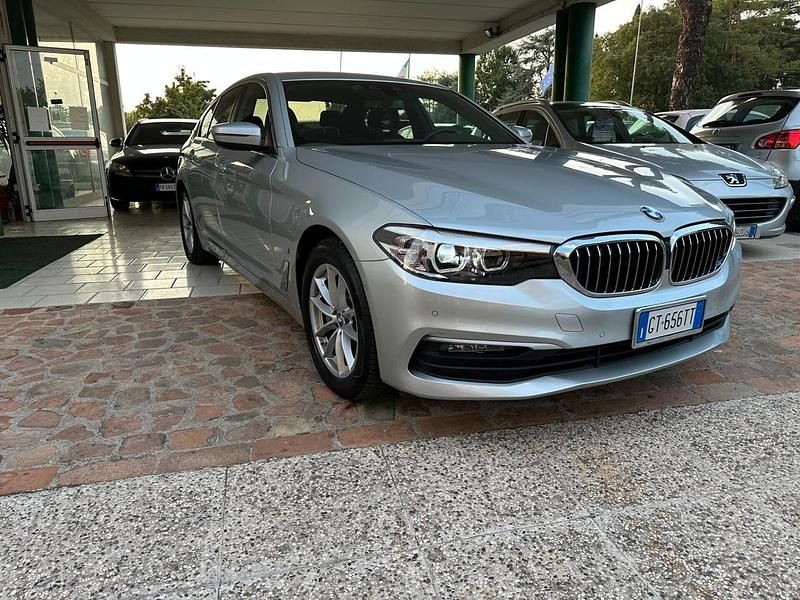 Usata BMW 530e 184 CV (135 kW) 2019 Argento Berlina