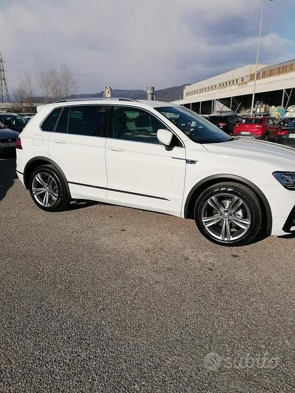 Usata VW Tiguan 116 CV (85 kW) 2020 Bianco SUV