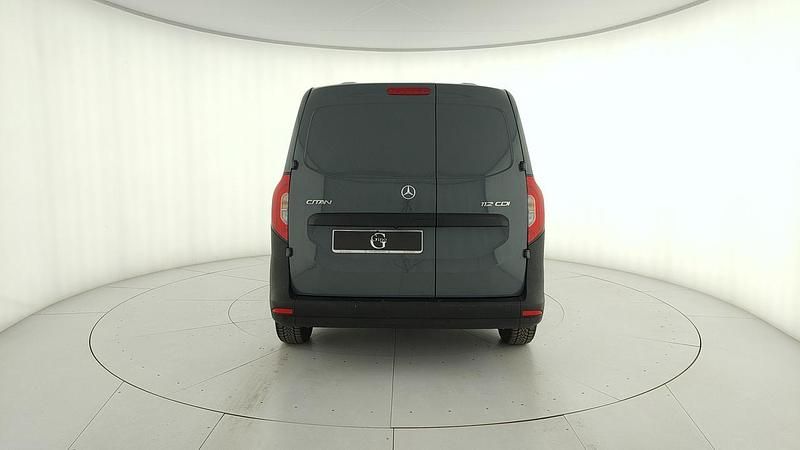 Käytetty Mercedes Citan 110 102 HP (75 kW) 2022 Harmaa Tila-auto