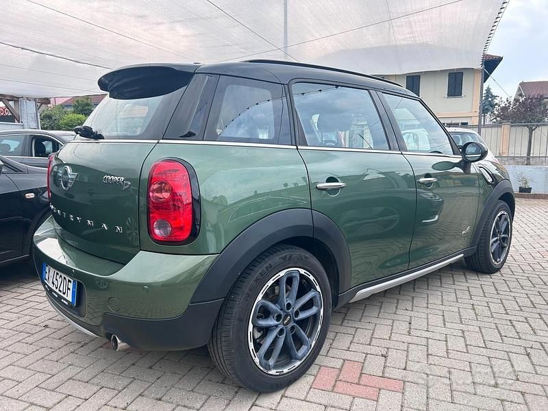 Usata Mini Cooper D Countryman 111 CV (81 kW) 2014 Verde SUV
