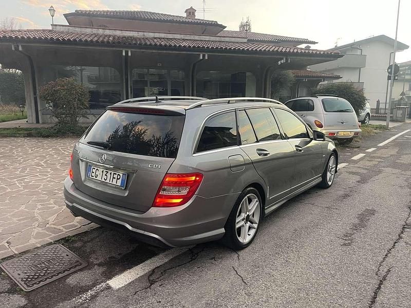 Usata Mercedes C220 AMG 170 CV (125 kW) 2011 Other Station wagon