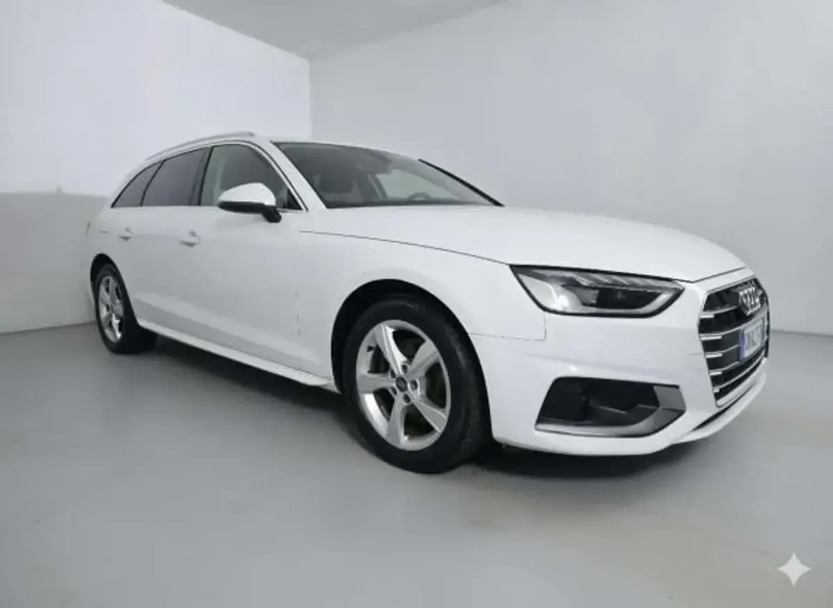 Usata Audi A4 Advanced 136 CV (100 kW) 2023 Bianco Station wagon
