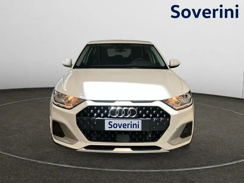 Usata Audi A1 110 CV (80 kW) 2024 Bianco SUV