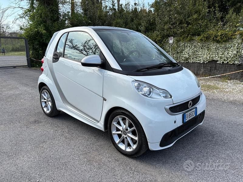Usata Smart ForTwo Coupé Passion 71 CV (52 kW) 2014 Bianco Coupé