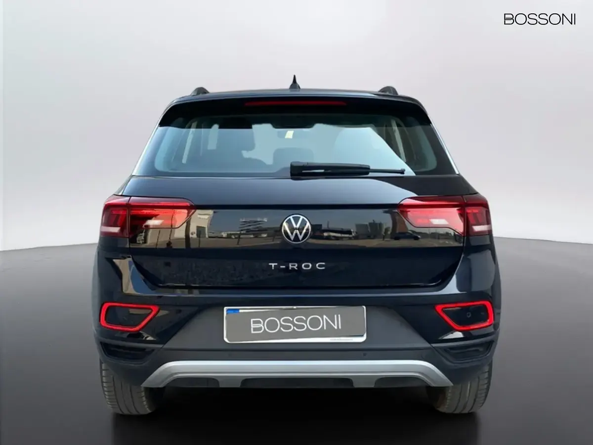 Usata VW T-Roc Life 115 CV (84 kW) 2025 Nero SUV
