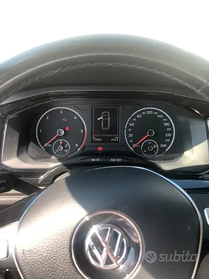 Usata VW Polo 95 CV (69 kW) 2018 Utilitaria