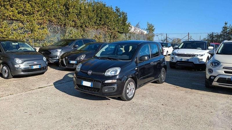 Nero Usata 2017 Fiat Panda Tre volumi | 5300 € (Ottimo prezzo) - Immagine 1/4