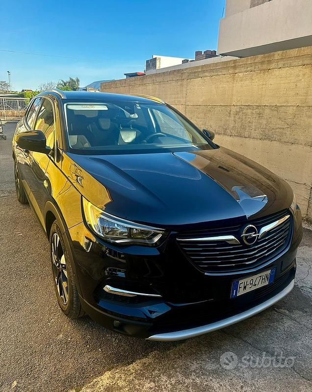 Usata 2019 Opel Grandland X SUV | 13.500 € (Super prezzo) - Immagine 1/4