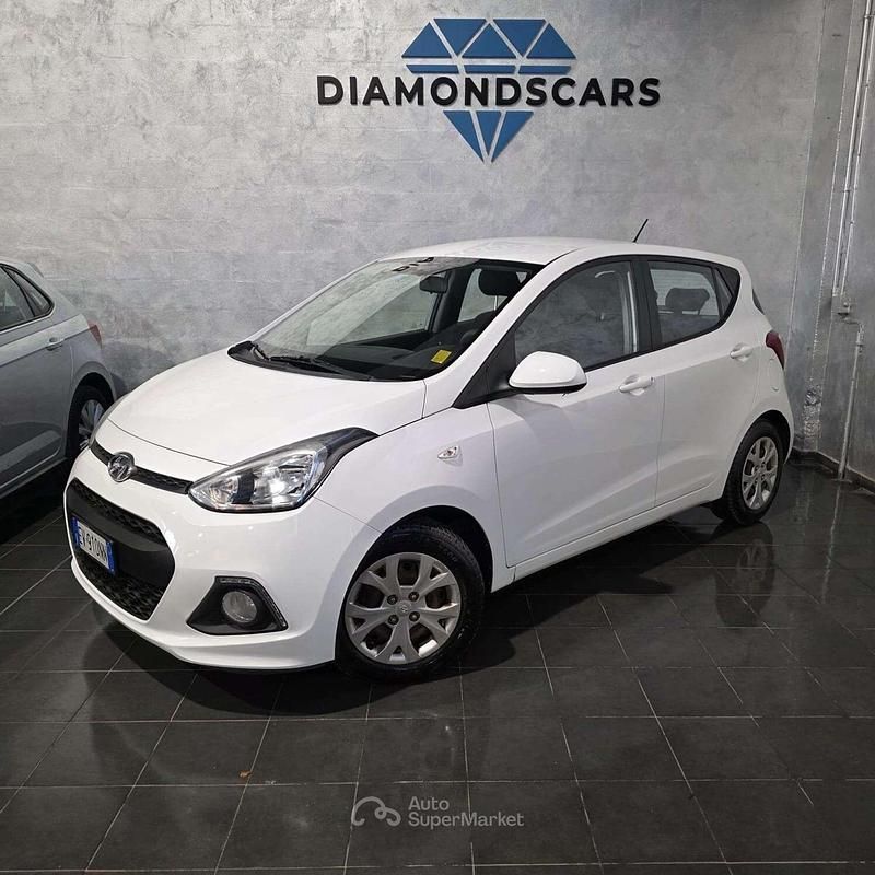 Usata Hyundai i10 Comfort 67 CV (49 kW) 2014 Bianco Utilitaria
