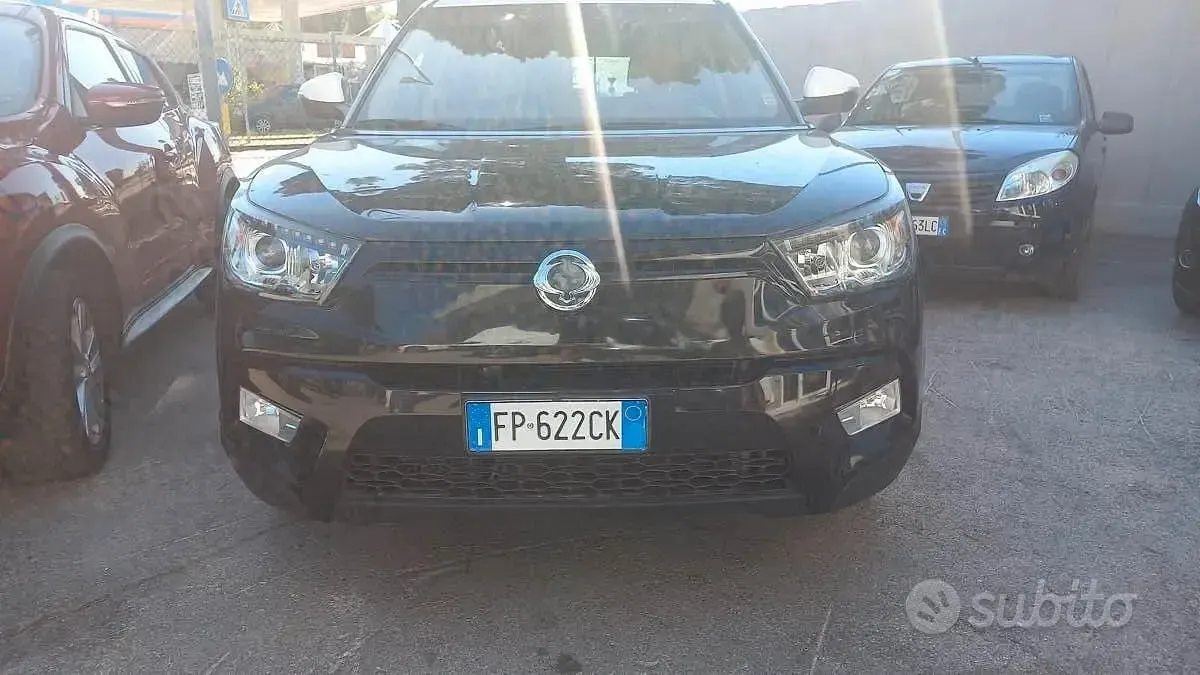 Usata SsangYong Tivoli 115 CV (84 kW) 2018 Nero SUV