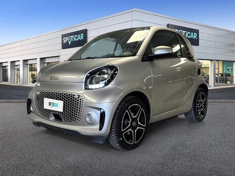 Usata Smart ForTwo Coupé 60 kW (82 CV) 2021 Grigio Utilitaria