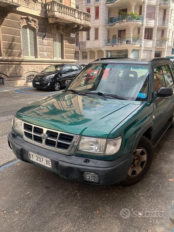 Usata Subaru Forester 1998 Verde SUV