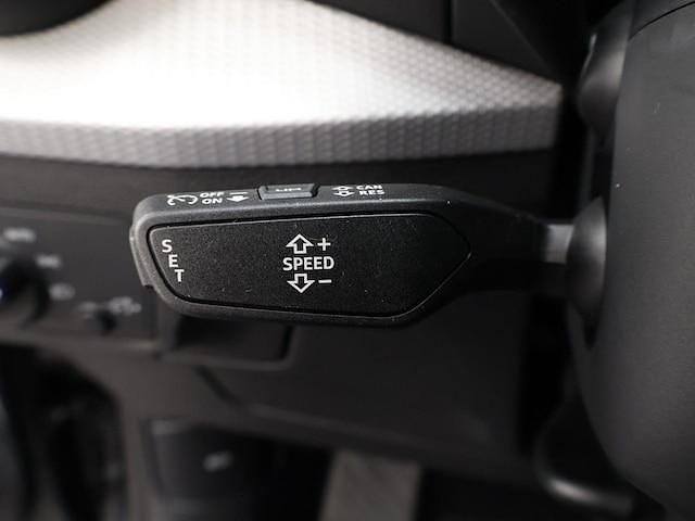 Usata Audi Q2 S-Line 150 CV (110 kW) 2024 Grigio daytona SUV