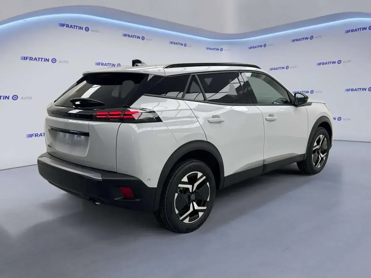 Nuova Peugeot 2008 Allure 102 CV (75 kW) 2025 Bianco SUV